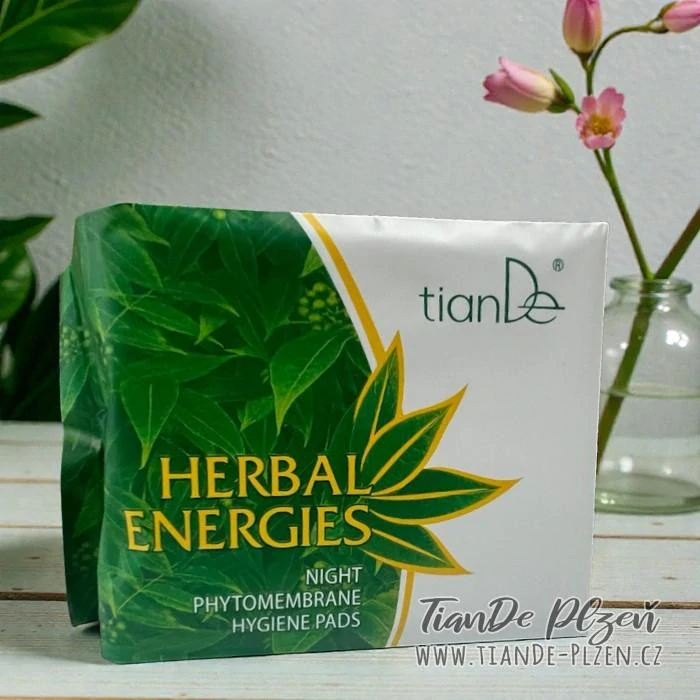Noční menstruační vložky s fytomembránou Energie bylin, 8ks (7b)
